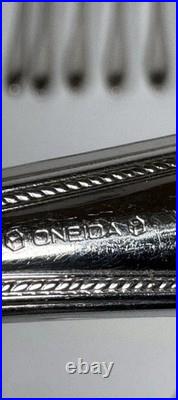 Oneida Sheraton 75 Piece Stainless Steel Flatware Set With Serving Pc Silverware