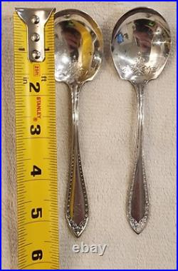 Oneida Sheraton Silver Plate Stainless Steel 99 Pieces Total