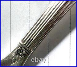 Oneida Simeon L & G H Rogers 53 Ps Stainless Flatware Set Service for 6+ Floral