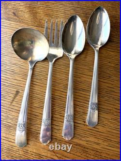 Oneida Simeon L & G H Rogers 53 Ps Stainless Flatware Set Service for 6+ Floral