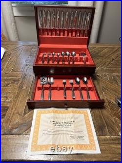 Oneida Simeon L & George H Rogers PARAMOUNT Stainless 88 Pieces Plus Wooden Box