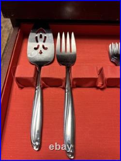 Oneida Simeon L & George H Rogers PARAMOUNT Stainless 88 Pieces Plus Wooden Box