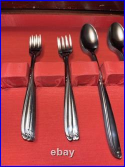 Oneida Simeon L & George H Rogers PARAMOUNT Stainless 88 Pieces Plus Wooden Box