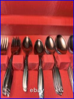 Oneida Simeon L & George H Rogers PARAMOUNT Stainless 88 Pieces Plus Wooden Box