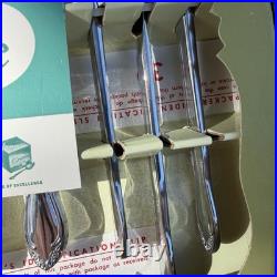 Oneida Stainless 36 Pc Set, Stainless Flatware Deadstock New In Box