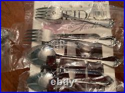 Oneida Stainless ARBOR ROSE 18/8 USA 20 Piece Service for 4 Unused TRUE SONG