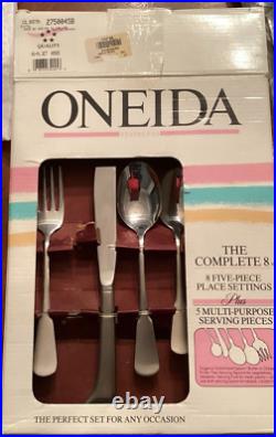 Oneida Stainless COLONIAL BOSTON 18/8 USA 44 Piece Service 7+ w Pistol Knives