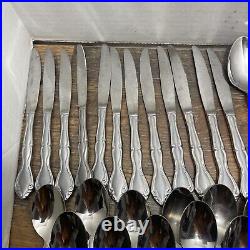 Oneida Stainless Cantata Service for 12 62 Piece Set USA Made Heavy Weight