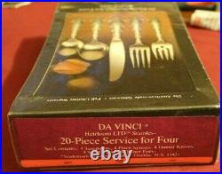 Oneida Stainless DA VINCI 20 Piece Service for 4 Unused USA Flatware Cube