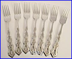 Oneida Stainless Fantasy Pattern 47 Pieces (SKU# 3013)