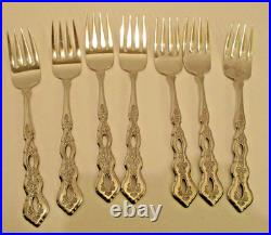 Oneida Stainless Fantasy Pattern 47 Pieces (SKU# 3013)