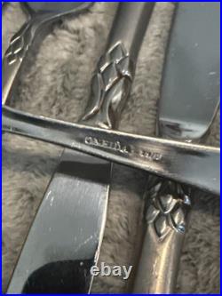 Oneida Stainless Flatware 18/0 Set Of 87 Utensils (Forks, Spoons, Knives)