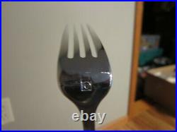 Oneida Stainless Flatware 18/10 MODA GLOSSY 4 PLACE SETTING + 22 PIECES #T20
