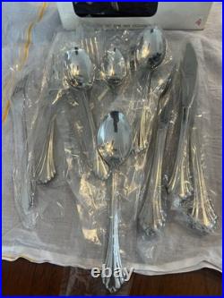 Oneida Stainless Flatware 20-Piece Service For Four Made In USA