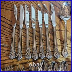 Oneida Stainless Flatware Katrina Pattern 32pc Mixed Lot