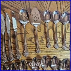 Oneida Stainless Flatware Katrina Pattern 32pc Mixed Lot