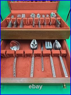 Oneida Stainless Flatware Spanish Court Over 100 Pc Set In Box W Serving Set MCM