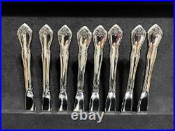 Oneida Stainless Flatware With Box Beautiful Set for 8, 45 Total Pcs