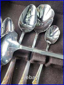 Oneida Stainless Golden Damask Rose Flatware Set 38 Pc
