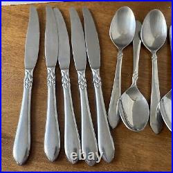 Oneida Stainless Jacqueline Simba RARE find knife fork spoon lot of 17 pieces