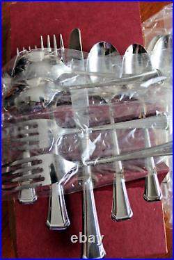Oneida Stainless Maestro St. Leger 20 Pc Service for 4 Unused USA Flatware SSS