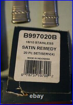 Oneida Stainless SATIN REMEDY 18/10 20 Piece Service for 4 Unused Flatware