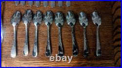 Oneida Stainless Steel 43 Pc Flatware Set Service for Eight Stunning! Crocodial Oneida Stainless Steel 43 Pc Flatware Set Service for Eight Stunning! Crocodial