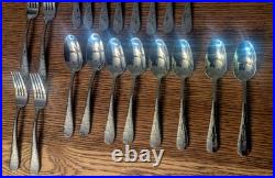 Oneida Stainless Steel 43 Pc Flatware Set Service for Eight Stunning! Crocodial Oneida Stainless Steel 43 Pc Flatware Set Service for Eight Stunning! Crocodial