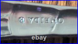 Oneida Stainless Steel 43 Pc Flatware Set Service for Eight Stunning! Crocodial
