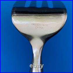Oneida TORTOLA 18/0 Heavy Stainless Flatware Set 36 Pcs. Discontinued