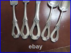 Oneida TOUJOURS Glossy Cube Mark Stainless Flatware 5 PIECE PLACE SETTING