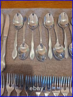 Oneida TWILIGHT Stainless Flatware Mixed 64 Piece Set 1881 Rogers Knives WEDDING