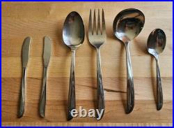 Oneida TWIN STAR Community Stainless Betty Crocker Silverware Flatware 65pc
