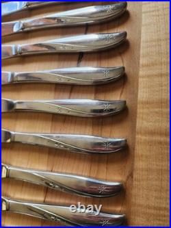 Oneida TWIN STAR Community Stainless Betty Crocker Silverware Flatware 65pc