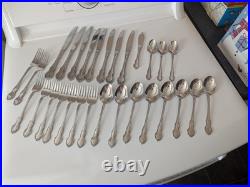 Oneida Tennyson Community Stainless Flatware Heirloom Lot of 29 Spoon-Fork-Knife