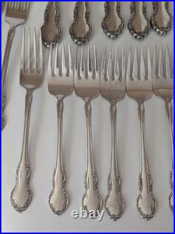 Oneida Tennyson Community Stainless Flatware Heirloom Lot of 29 Spoon-Fork-Knife