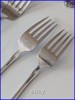 Oneida Tennyson Community Stainless Flatware Heirloom Lot of 29 Spoon-Fork-Knife