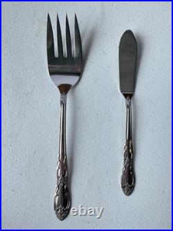 Oneida Thor Custom 105pc Floral Stainless Steel Flatware Set with Wood Case