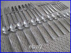 Oneida Tortola Stainless Flatware 33 pc Mixed Set