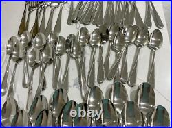 Oneida USA FLIGHT RELIANCE 82 Pc Stainless Flatware