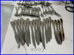 Oneida USA FLIGHT RELIANCE 82 Pc Stainless Flatware