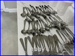 Oneida USA FLIGHT RELIANCE 82 Pc Stainless Flatware