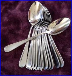 Oneida USA FLIGHT Stainless Flatware 66 Pieces BEAUTIFUL SET 11 PLACE SETTING +