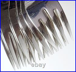 Oneida Venetia Community Stainless Flatware Set 30 piece (6 place settings)