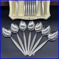 Oneida Venetia Community Stainless Flatware Set 30 piece withtray SEE DETAILS