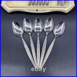 Oneida Venetia Community Stainless Flatware Set 30 piece withtray SEE DETAILS