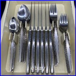 Oneida Venetia Community Stainless Flatware Set 30 piece withtray SEE DETAILS