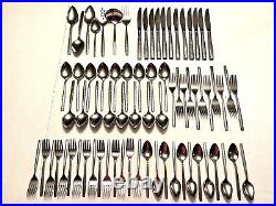 Oneida Via Roma Stainless Flatware 74 Pieces And Serving Utensils