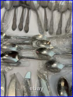 Oneida Wm A Rogers Fenway Daydream Stainless NIP 84 Pieces