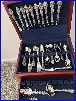 Oneida michelangelo stainless flatware set- 10 Place Settings With 3 Serving Pcs